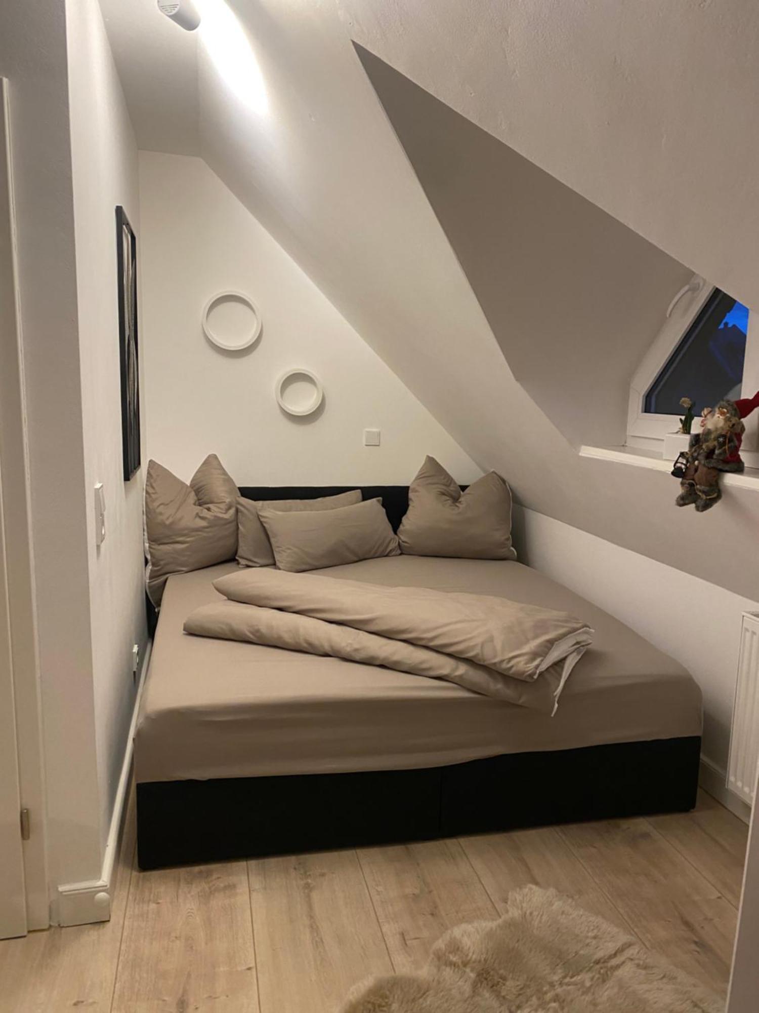 Attraktives Appartement Im Stadtzentrum Plauen Balkon Lift Екстер'єр фото